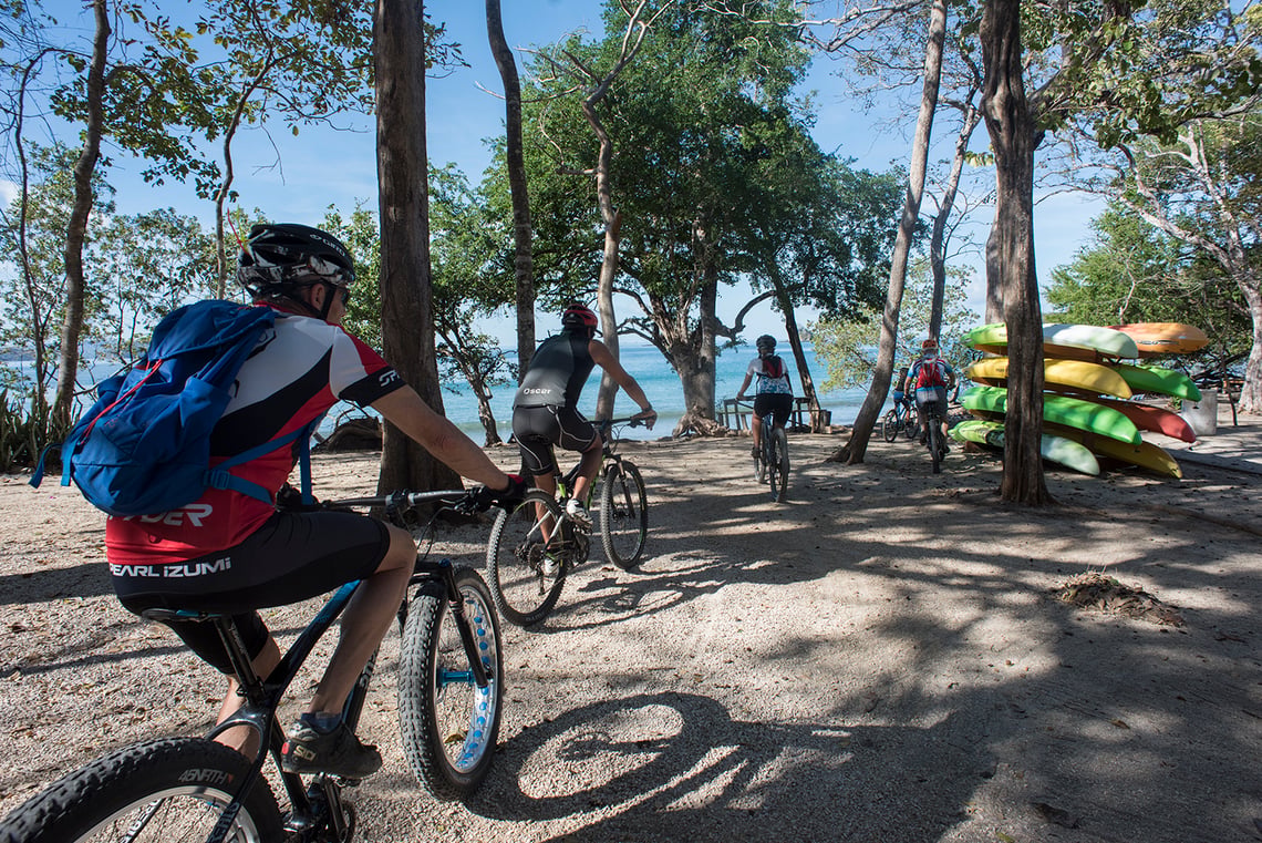 Las Catalinas_Mountain Bikers