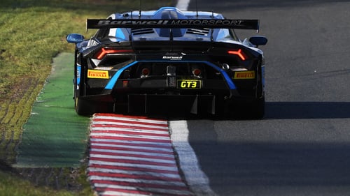 Lamborghini Dominates Oulton Park with Double Victory in British GT Campaign Opener