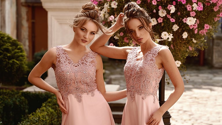 Stunning Dresses for a Wedding Guest This Season
