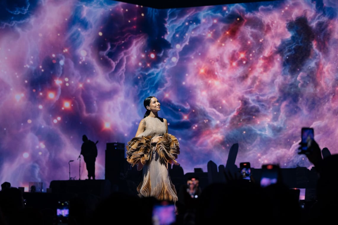 Jhene Aiko Brings The Magic To The Stage In Chicago, Il, Greensboro, Nc, & Washington D.C. For Her Headlining Arena Tour