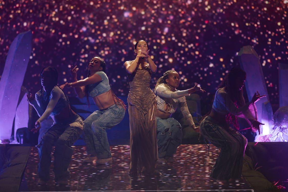 Jhene Aiko Brings The Magic To The Stage In Chicago, Il, Greensboro, Nc, & Washington D.C. For Her Headlining Arena Tour