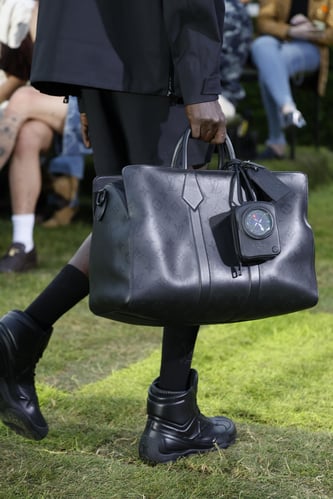 LOUIS VUITTON MENrsquo;S SPRING SUMMER 2025 DETAIl