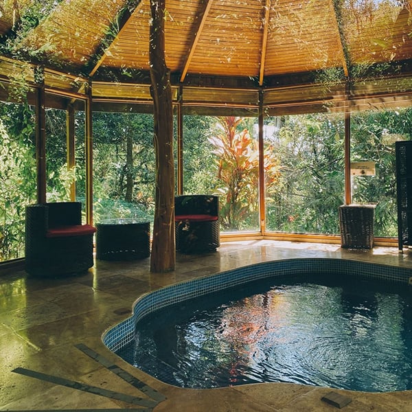 Soaking Jet Pool