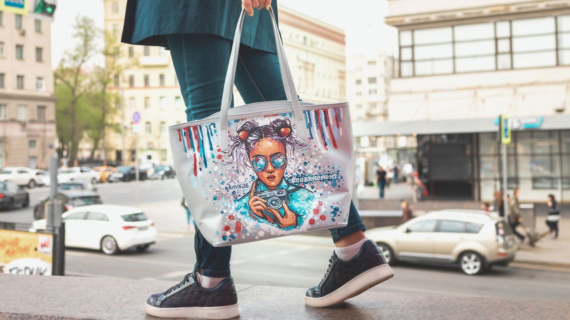 Les meilleurs sacs fourre-tout en toile qui sont à la fois élégants et spacieux