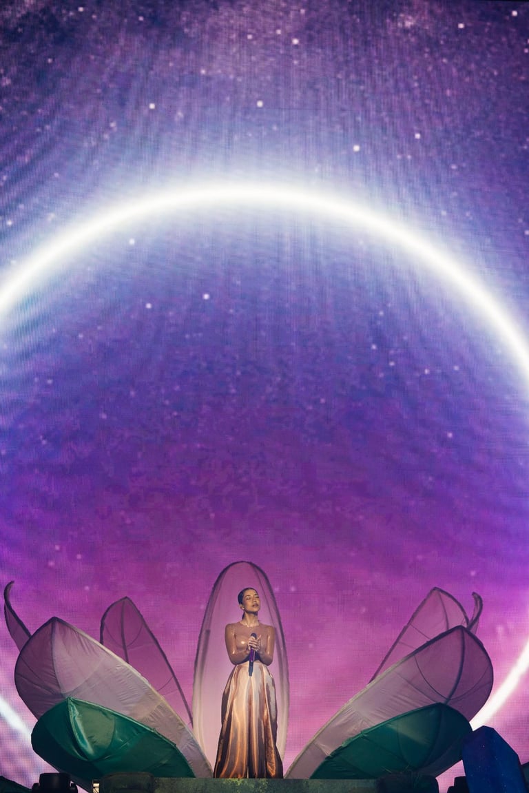 Jhene Aiko Brings The Magic To The Stage In Chicago, Il, Greensboro, Nc, & Washington D.C. For Her Headlining Arena Tour 