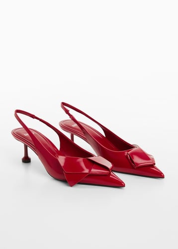 Bow-heeled shoes