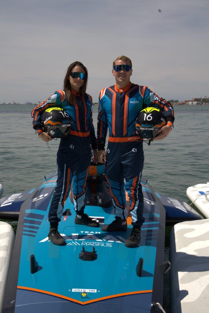 E1 Team Miami_2 (photo by Joe Thomas)