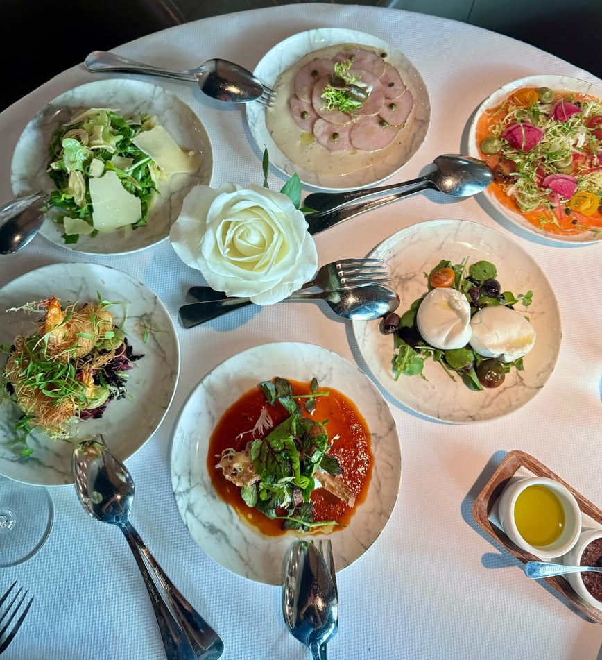 INVITACIÓN - Pruebe los menús de almuerzo y cena de Gables en Zucca