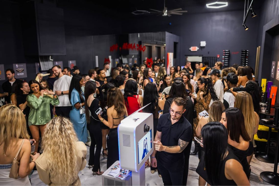 Aroma360's NBA Collection and Tour with Larsa Pippen, Cuba Gooding Jr., DJ Irie and more! (7)