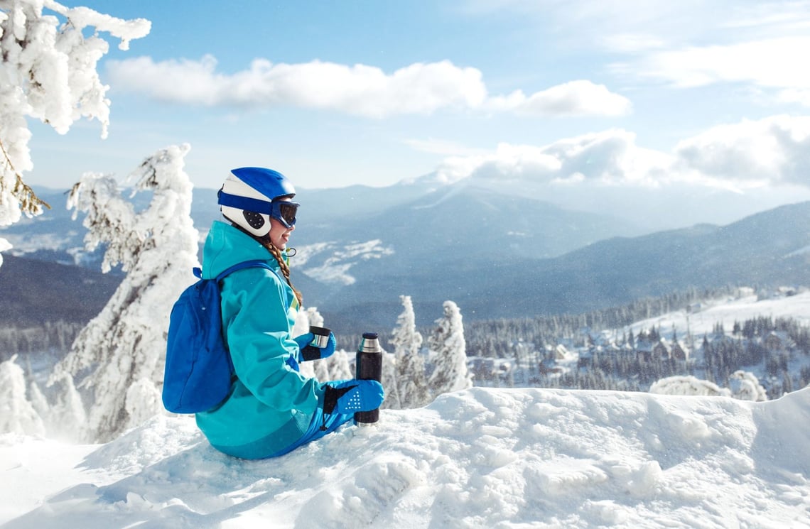 आल्प्स में 4 शीतकालीन गतिविधियाँ जो स्कीइंग नहीं हैं