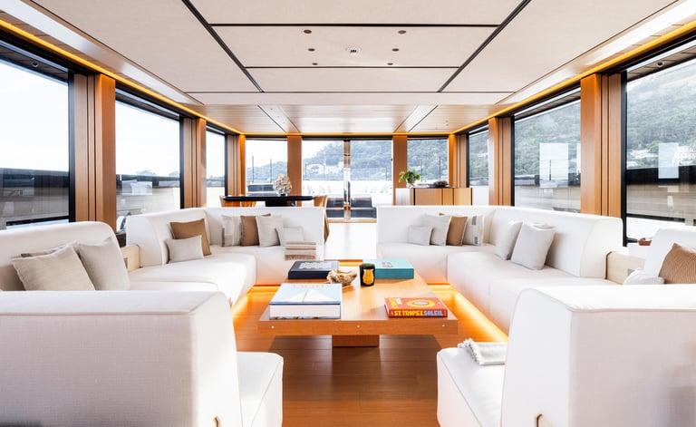 Alia Yachts 453 MainDeck