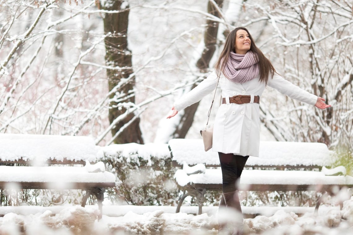 How to Keep Your Hair Healthy in Cold Weather.
