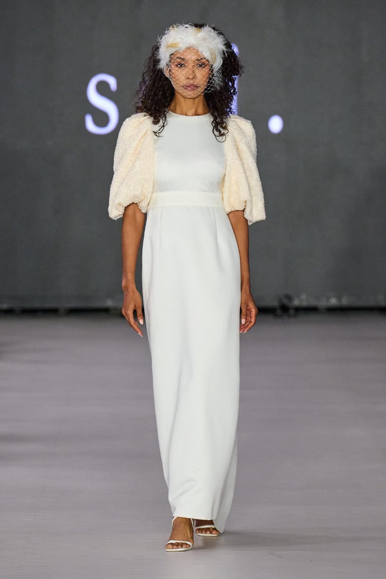 soi. Marca japonesa estreia na NYFW para a coleção Primavera/Verão 2025.