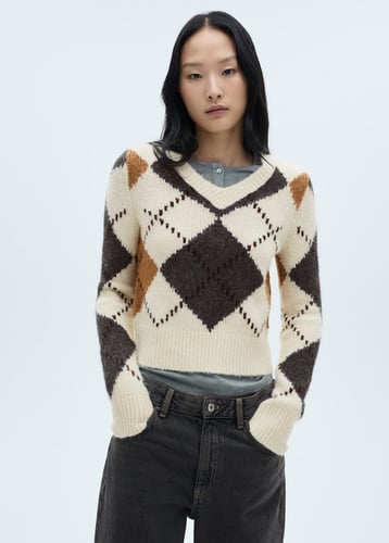 Diamond V-neck sweater