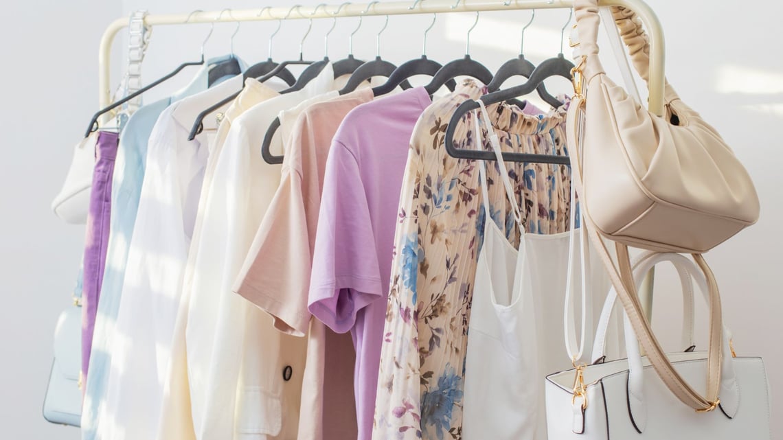 How to Build a Capsule Wardrobe for Women in 2025