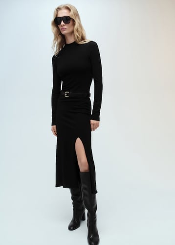 Side slit knit dress