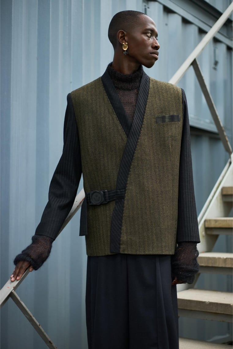AW2025 VIVIERS - Pitti Uomo