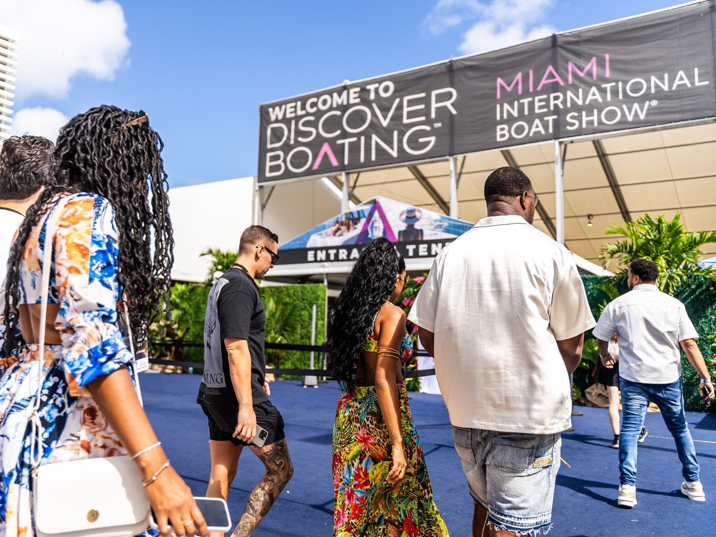 2025 Discover Boating Miami International Boat Show Wraps