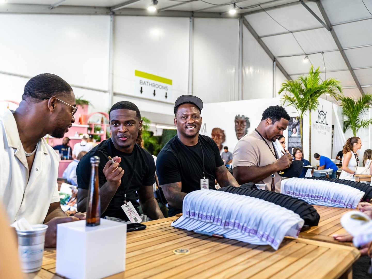 2025 Discover Boating Miami International Boat Show Wraps