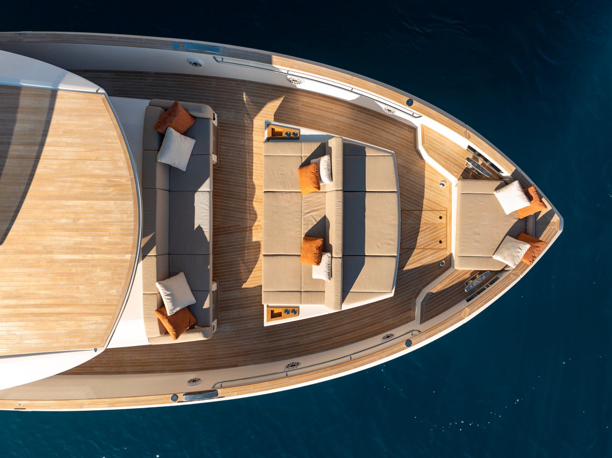 New Pardo Endurance 72 - Exterior (9)