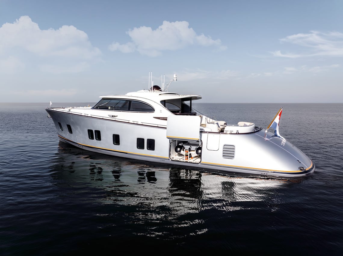 Zeelander 8’s Bespoke Exterior