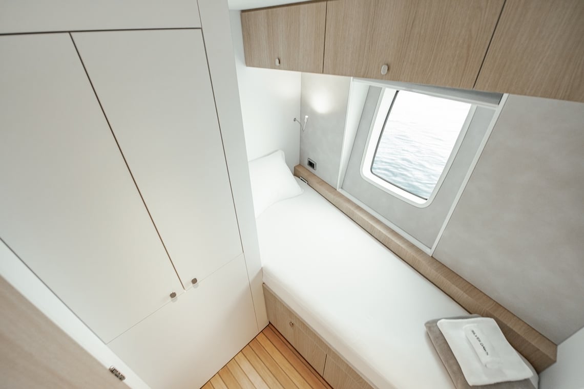 Zeelander 8’s Bespoke Interior