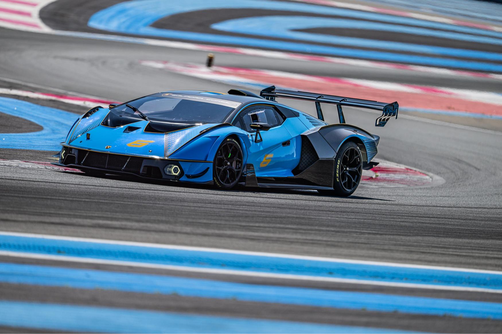 Lamborghini anuncia Essenza SCV12 2025 (6)