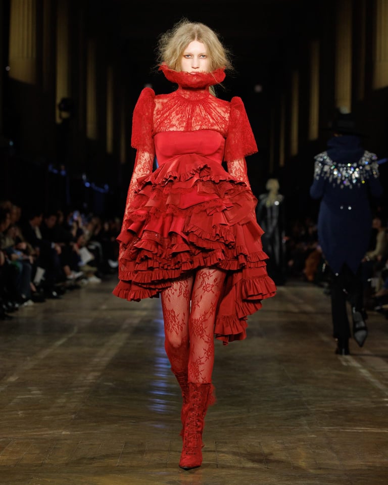 McQueen_AW25_Look_45