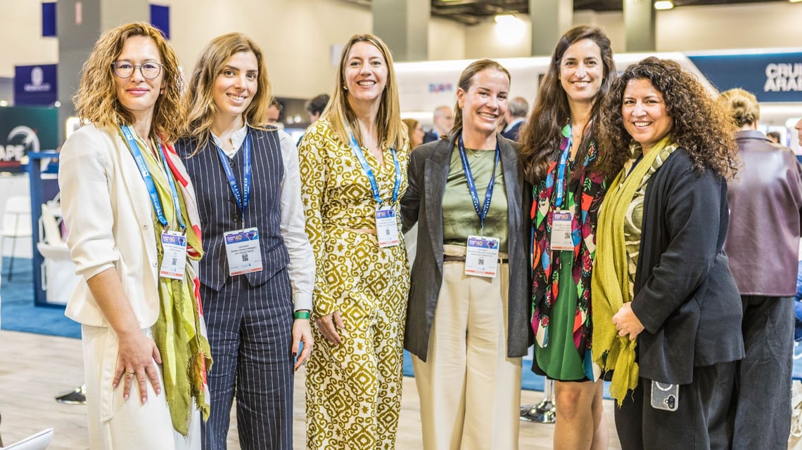 Seatrade Cruise Global 2025 celebra su 40.º aniversario con un éxito sin precedentes en Miami.