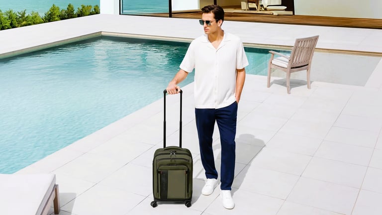 The Best Luggage for International Travel in 2025: Expert Picks, Tips & Trends
