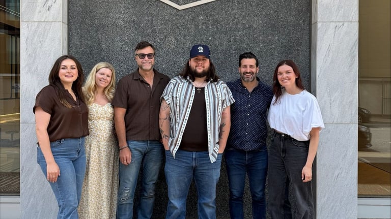 Brandon Wisham Signs with UTA & Feldman Agency, Releases New Song She's Good cover