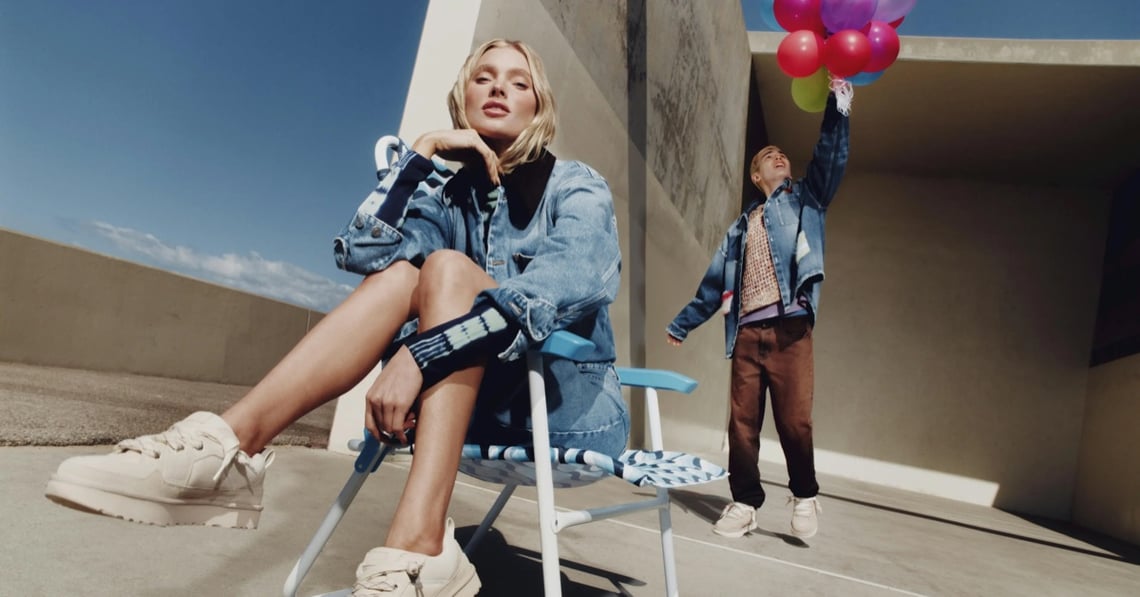 Elsa Hosk è la protagonista della campagna UGG Autunno/Inverno 2025 "Iconic Design