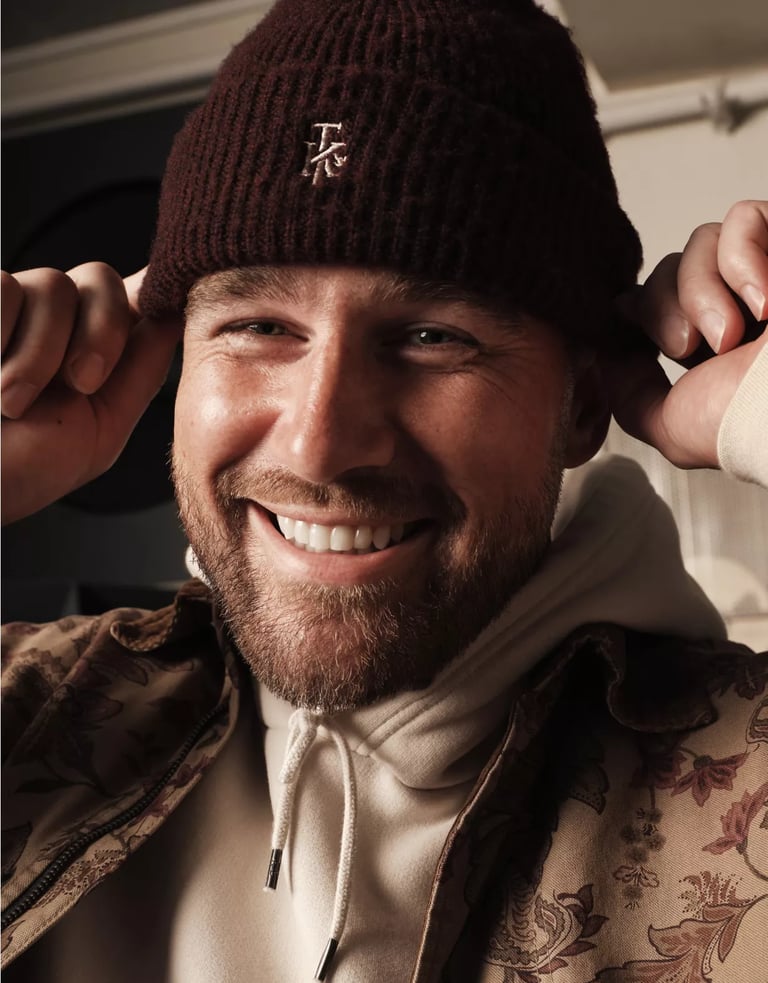 AE x Tru Kolors by Travis Kelce Debut Limited-Edition Collaboration