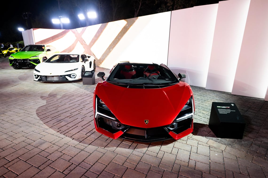 Automobili Lamborghini présente l'art automobile italien au 74e concours d'élégance de Pebble Beach