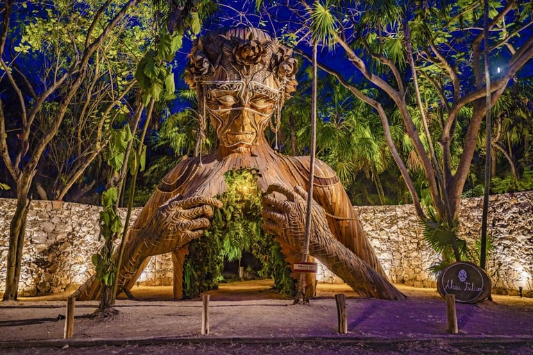 Zamna Presents Art With Me Miami At RC Cola with Disco Presents