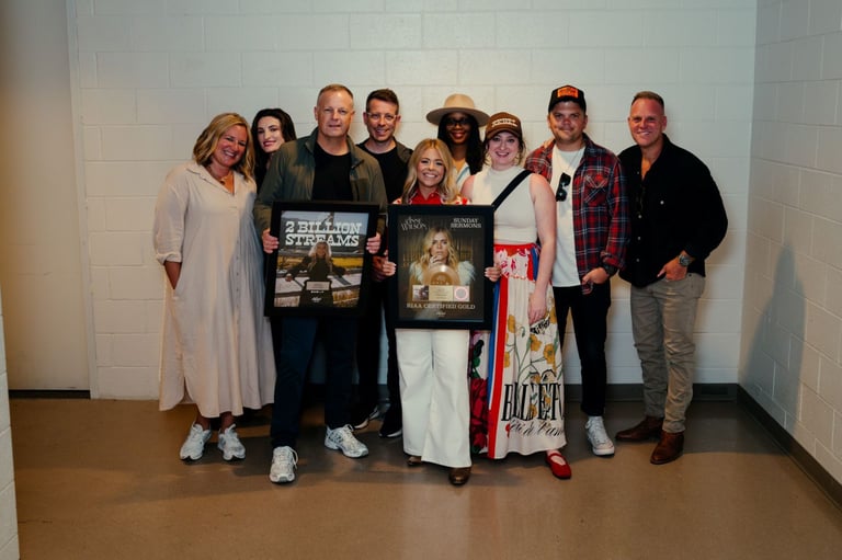 Anne Wilson Celebrates 2 Billion Streams And Stadium Success Following 'God Story'
