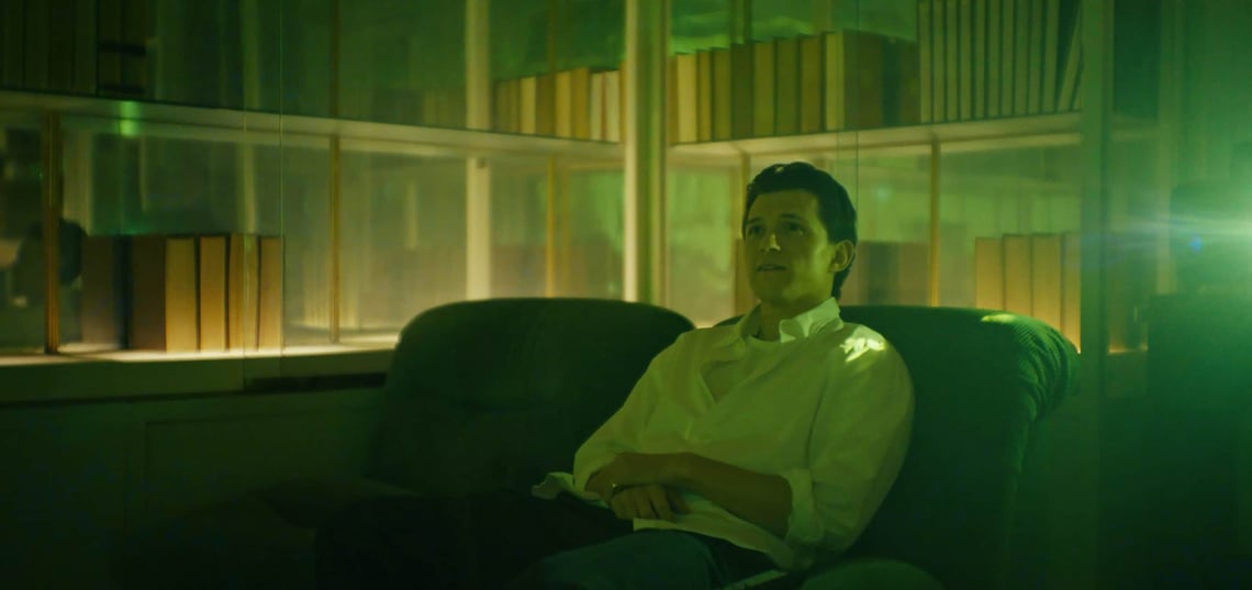 Tom Holland in der Hauptrolle der Prada-Paradigma-Duftkampagne