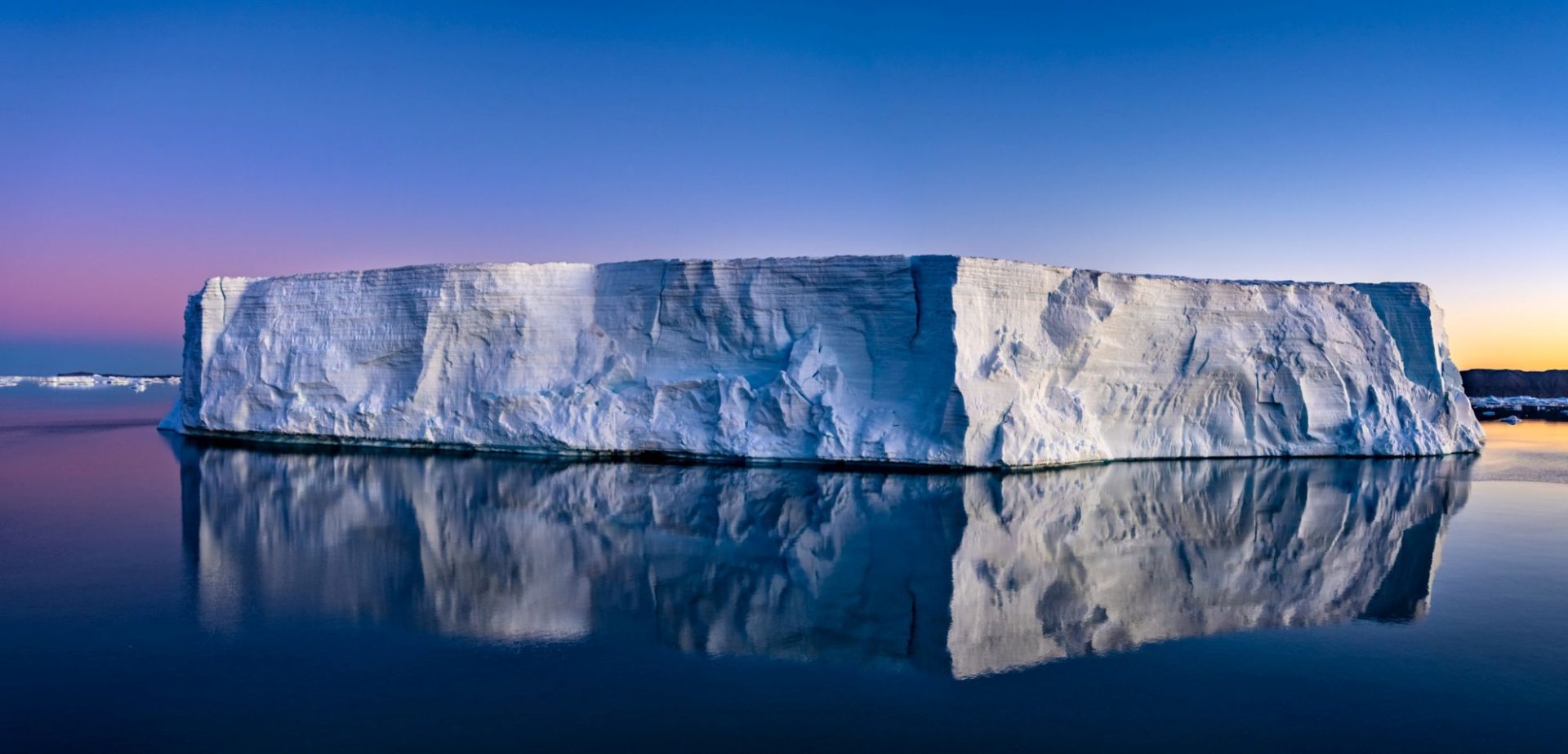 02 Fire and Ice - Paul Nicklen
