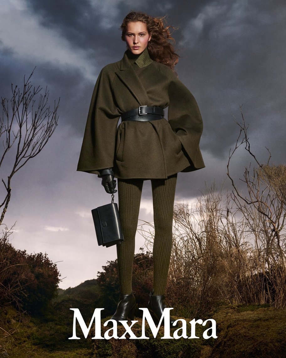Max Mara Fall/Winter 2025: A Ghostly Love in Motion