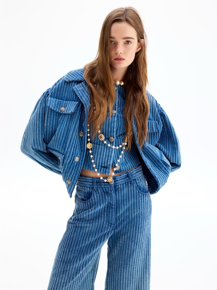 Lulu Tenney Wears Chanel Fall-Winter 2025-26 Fashion Collection