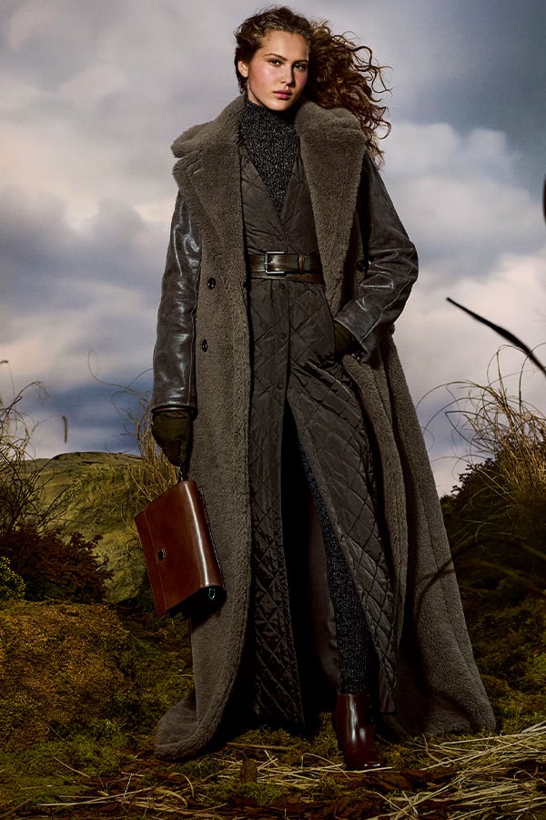 Max Mara Fall/Winter 2025: A Ghostly Love in Motion