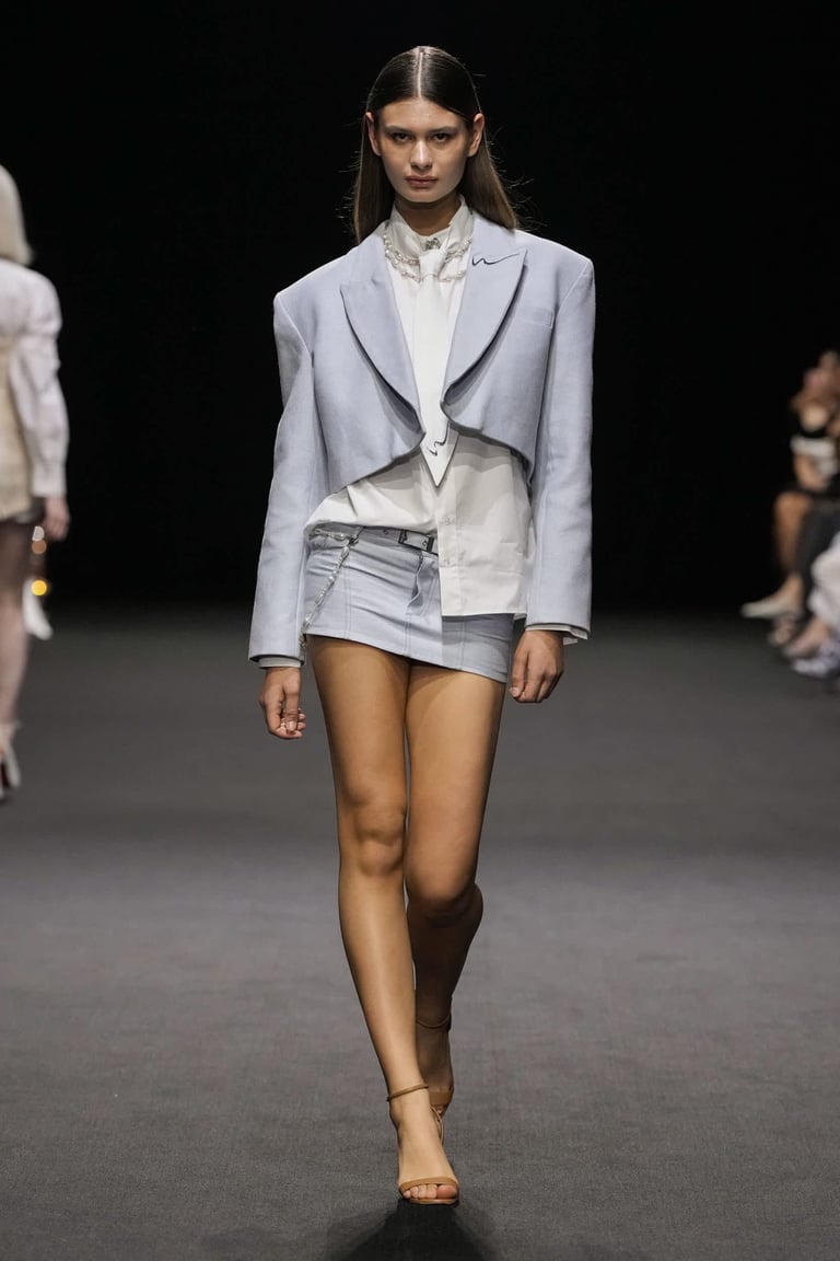 WEINSANTO_DUBAI FASHION WEEK_AW25-26_011