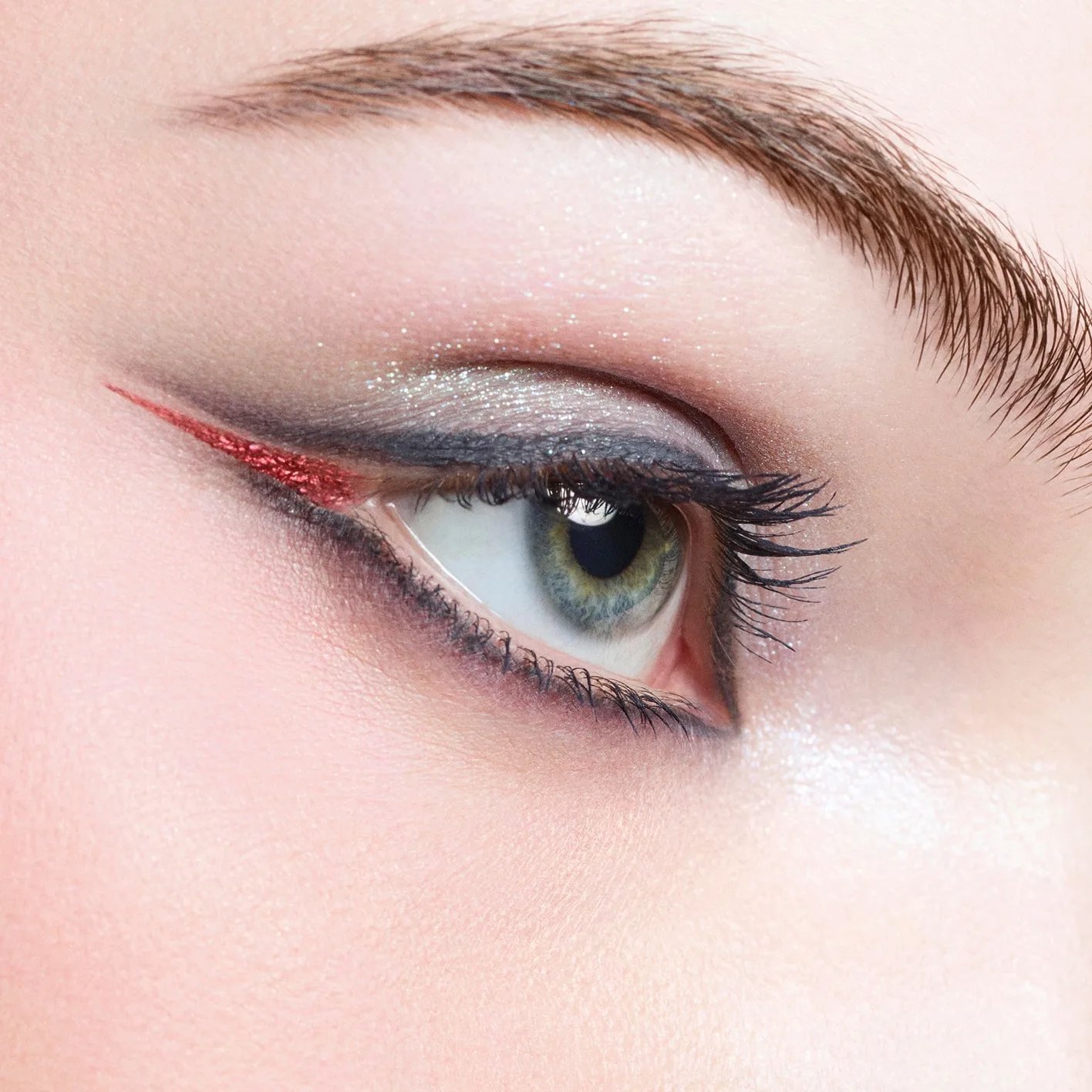 Chanel Holiday 2025 Makeup Collection Is a Celestial Masterpiece