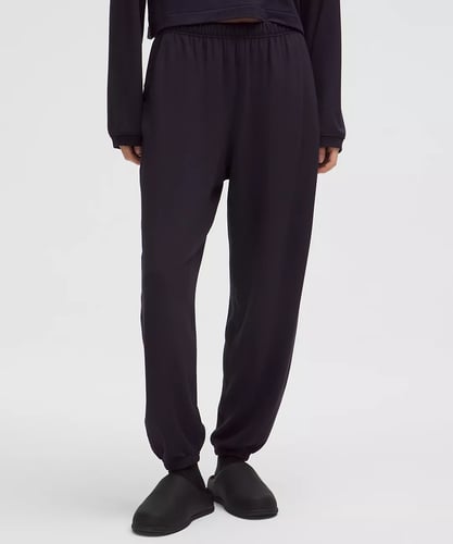 BeCalm Oversized Mid-Rise Pant