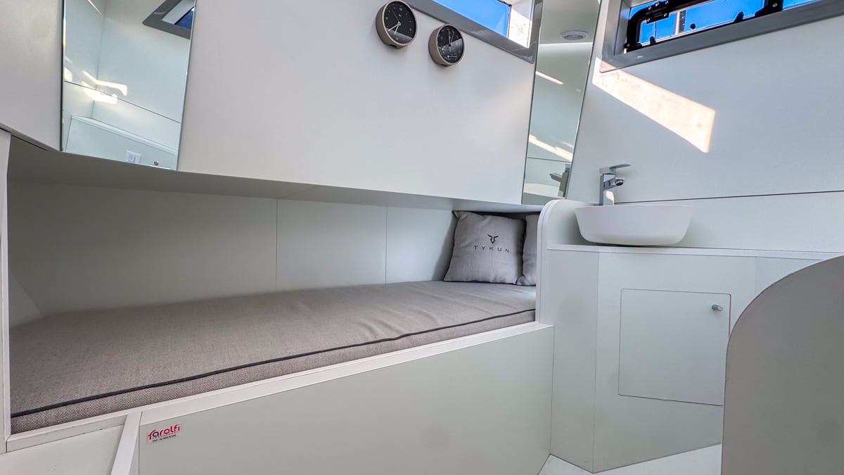 TYKUN X - Interiors and Details
