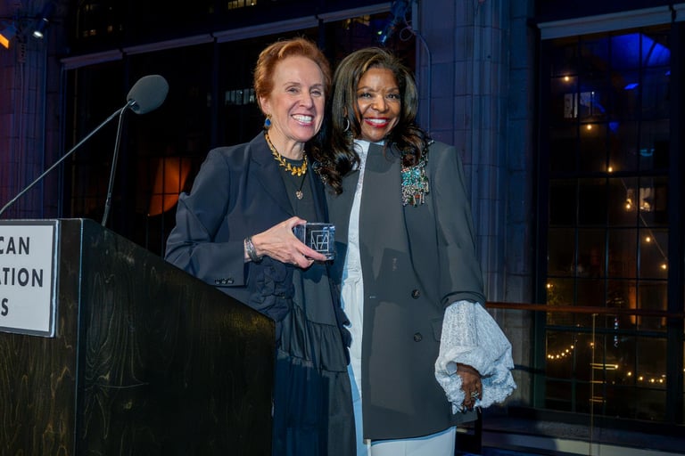 12 Ann Temkin, Pamela Joyner 517