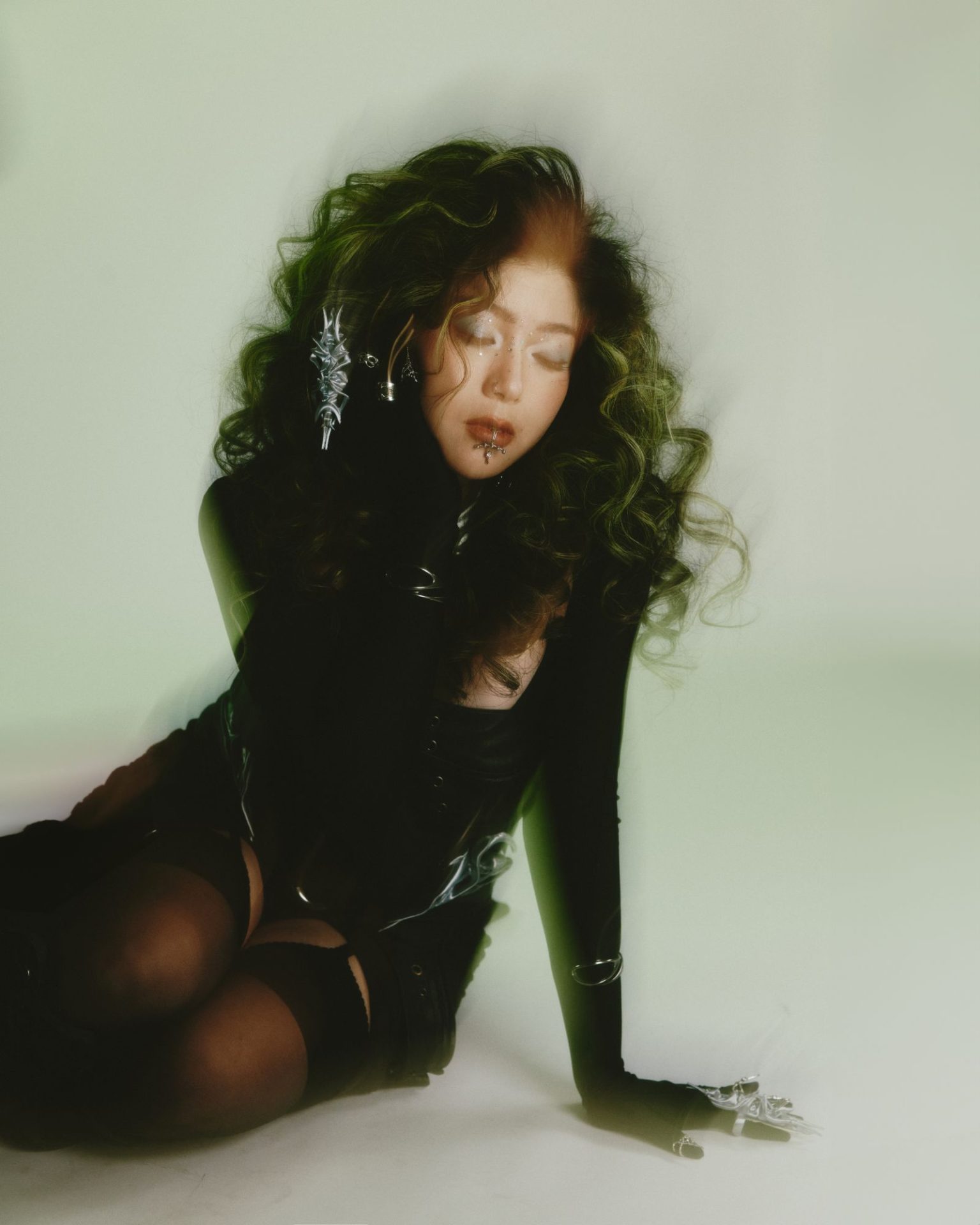 Connect With RAYRAY
