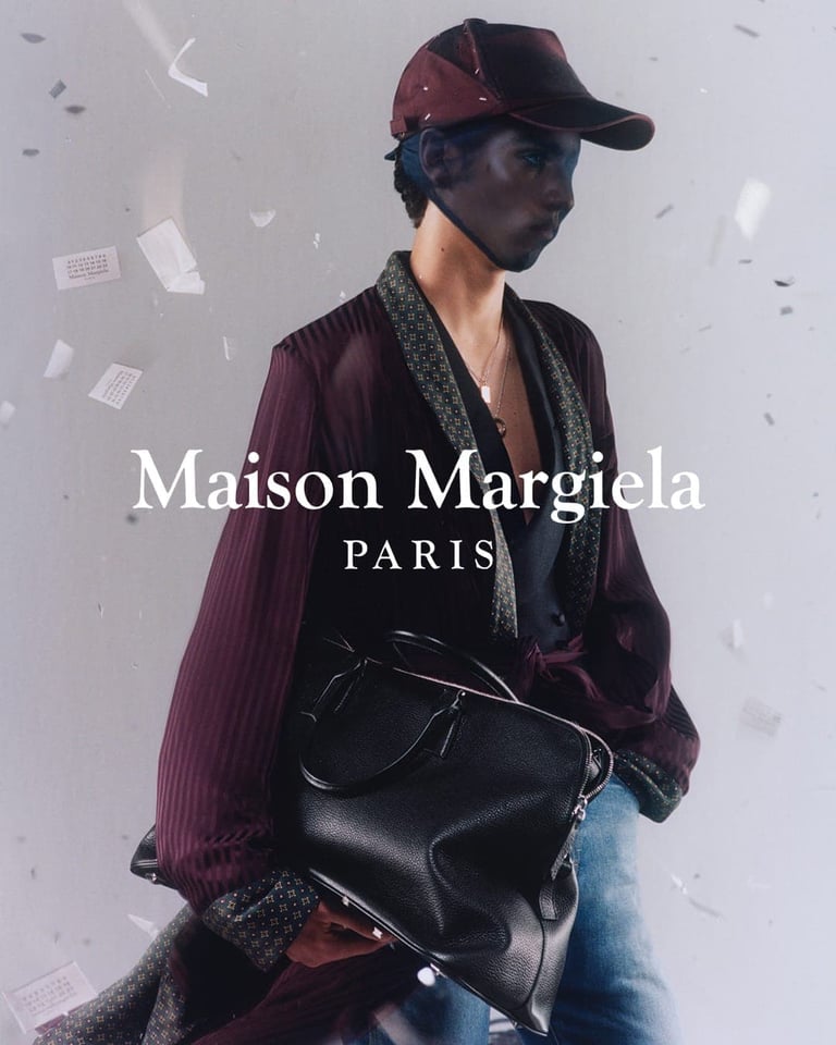 Maison Margiela Holiday 2025 Kampagne unter der Regie von Glenn Martens