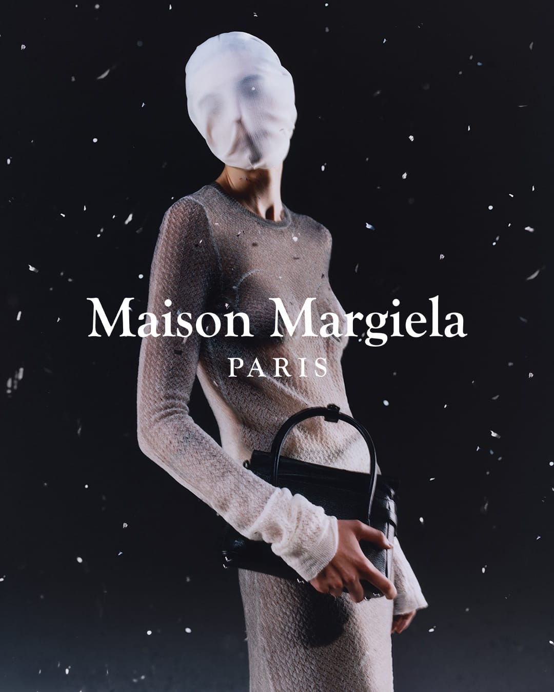 Maison Margiela Holiday 2025 Kampagne unter der Regie von Glenn Martens
