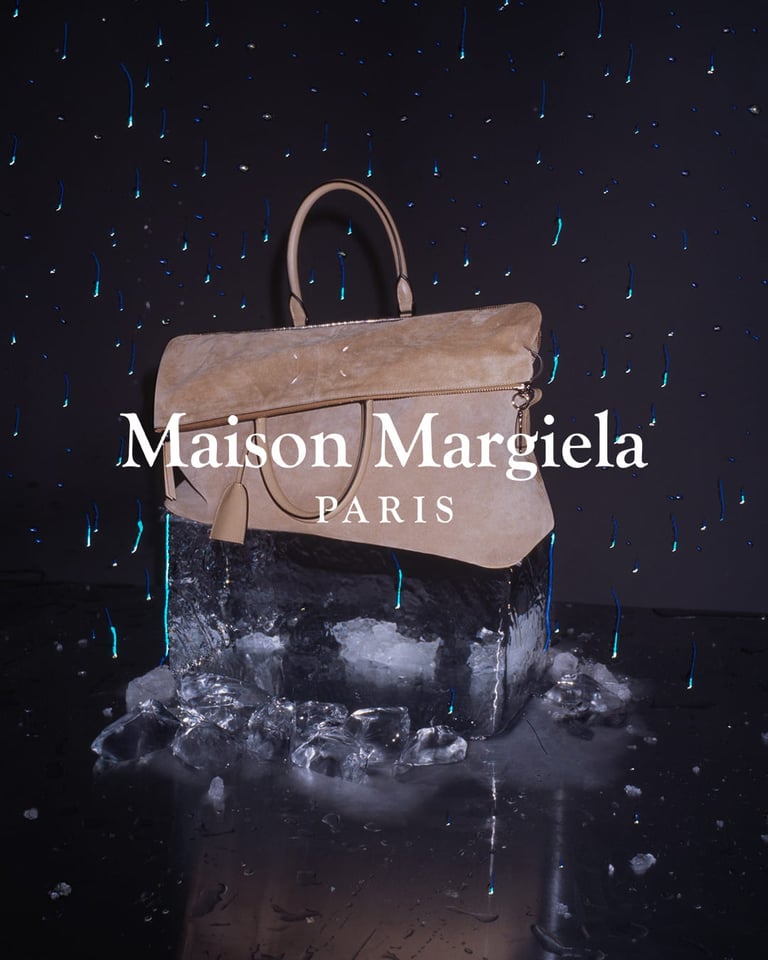 Maison Margiela Holiday 2025 Kampagne unter der Regie von Glenn Martens
